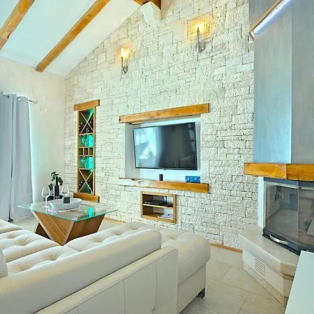 Gloria Holiday home Brtonigla